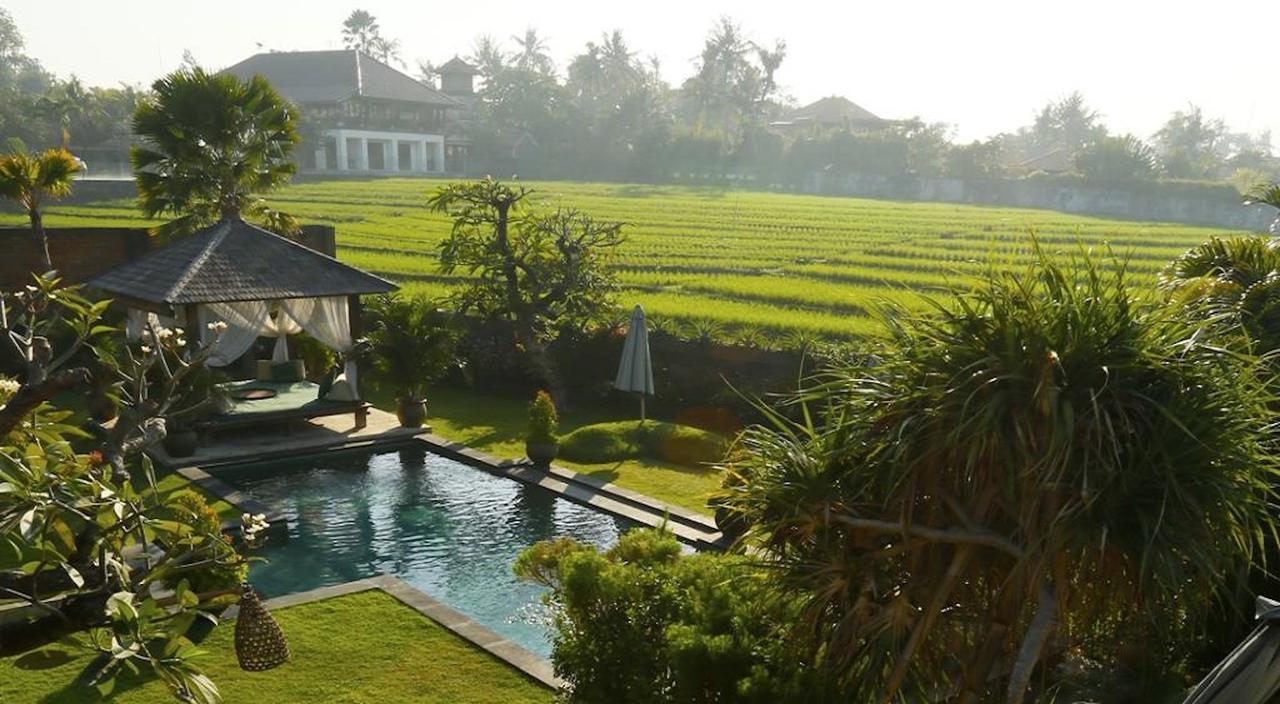 Ngeluwungan Boutique Hostel Canggu Extérieur photo