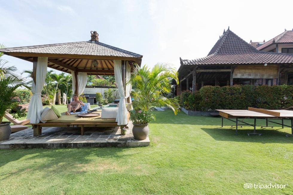 Ngeluwungan Boutique Hostel Canggu Extérieur photo